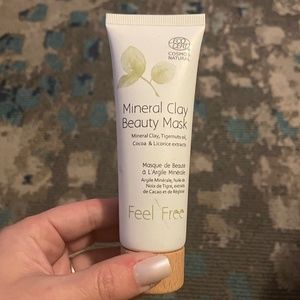 Mineral Clay Beauty Mask by Feel Free